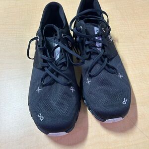 On Running Men's Black Athletic Shoes